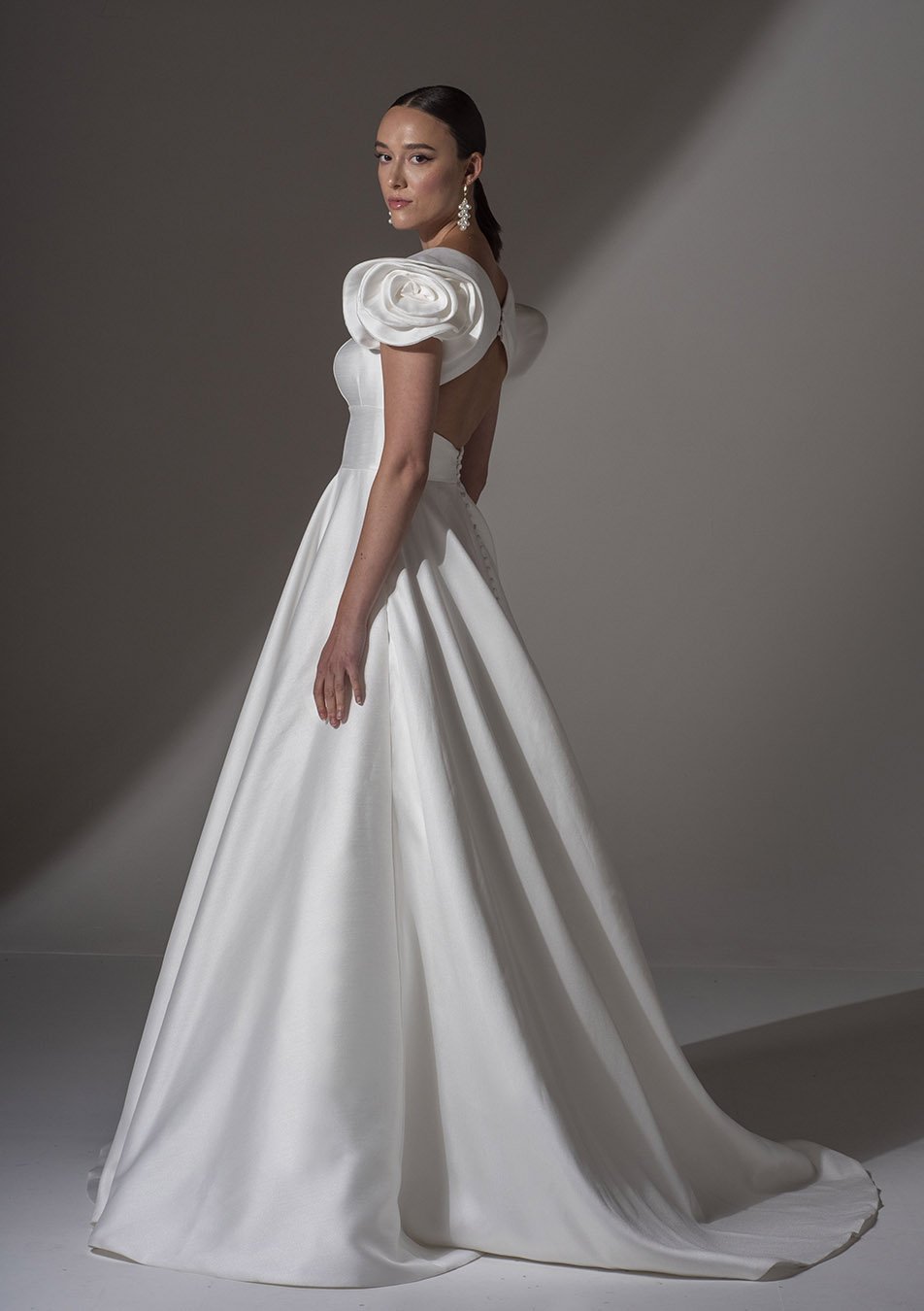 Freda Bennet - Dekota - £1995