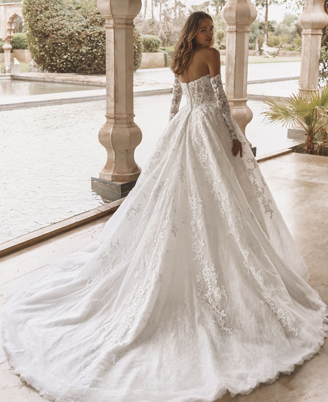 Enzoani - Valen - £3575