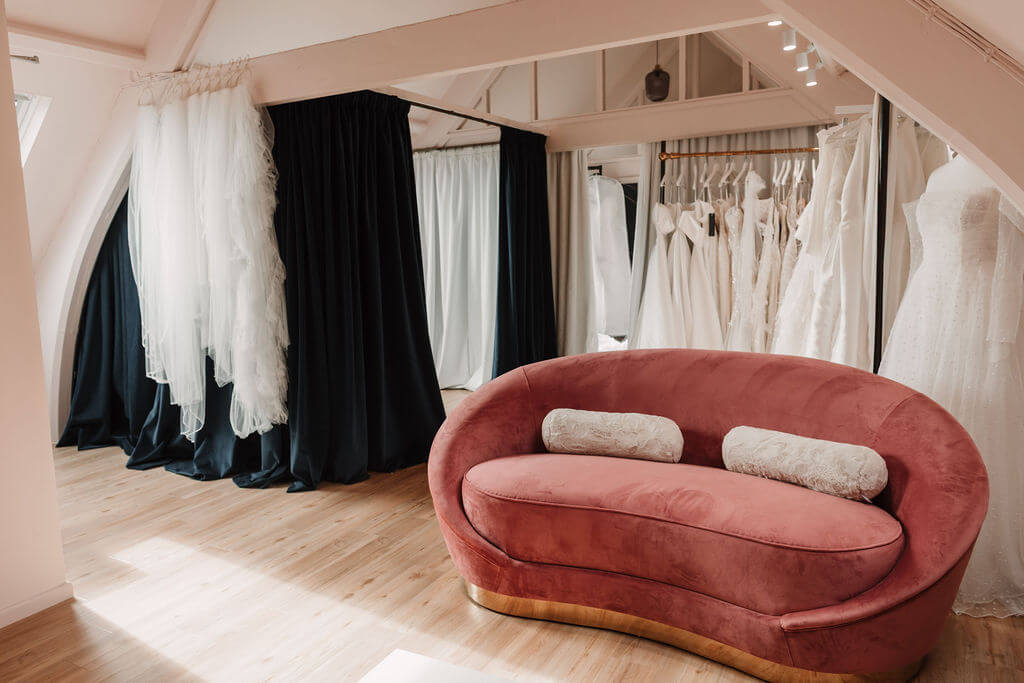 Bridal styling suite at Tilly's in Leamington Spa with veils